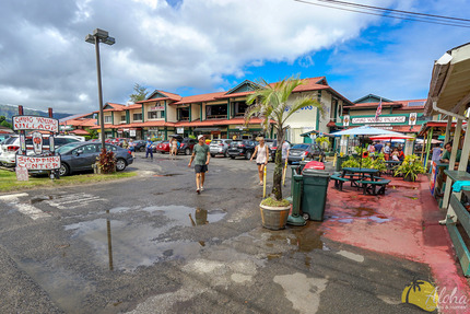 Hanalei Shopping