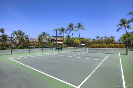 Tennis Courts in Kanaloa at Kona
