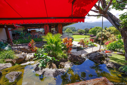 Happy Talk Lounge  at The Hanalei Bay Resort