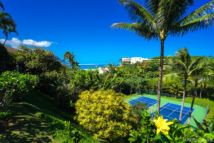 Lower Tennis Courts at The Hanalei Bay Resort