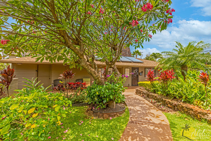 Grounds at Polynesian Shores