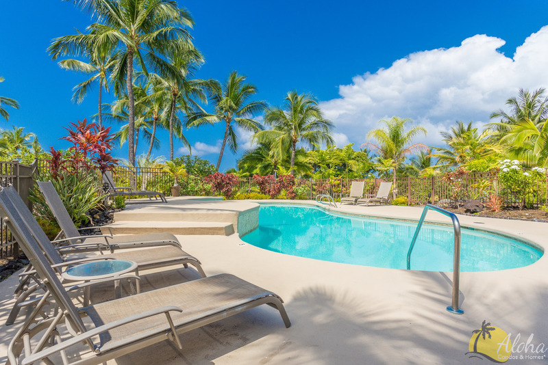 Pool at Keauhou Resort