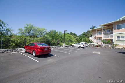 Parking at The Beach Villas At Kahaluu