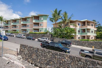 View Southeast of The Beach Villas at Kahalu'u