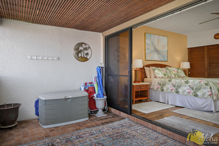 Master Bedroom Lanai